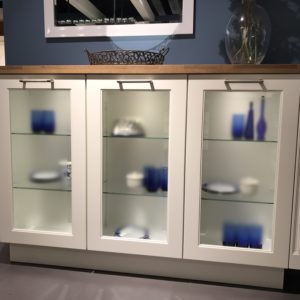 COCINA 31-MUEBLE VITRINA RECIBIDOR