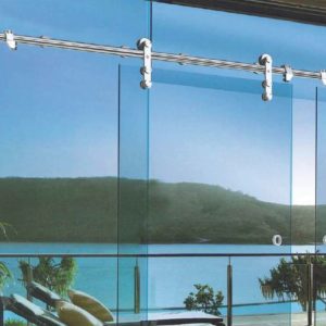 PARA PUERTA DE CRISTAL SOBRE PARED DE CRISTAL